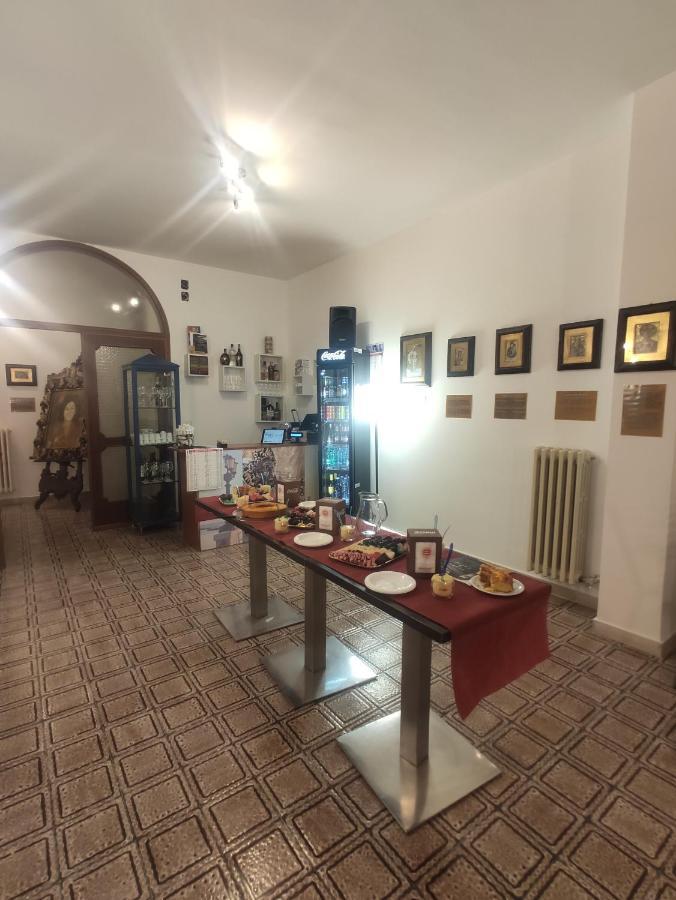 Hotel Nicolai63 à Bari Extérieur photo